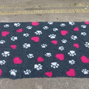 Dog and cat washable vet bedding